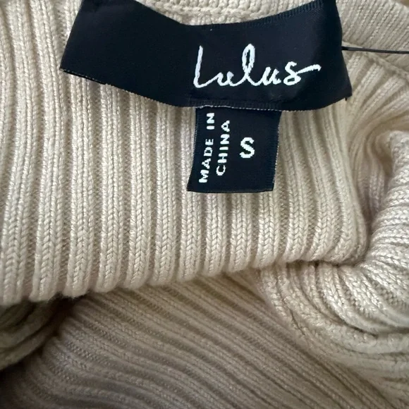 NWT Lulu's Emberlin Open Back Ribbed Bodysuit - Picture 11 of 12
